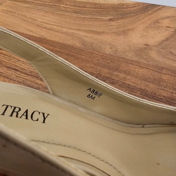 Ellen Tracy beige slingback heels size 6M - Picture 5 of 6